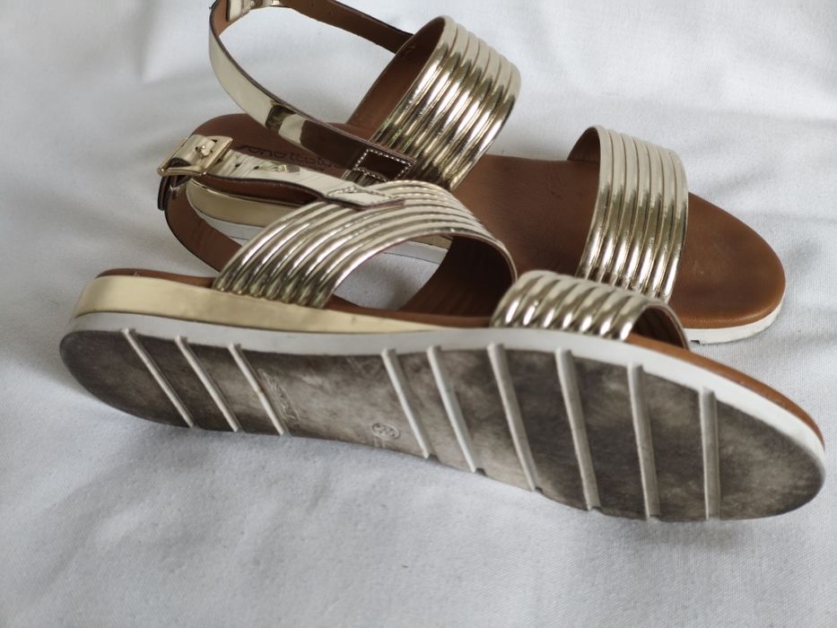 Сандали от естествена, номер 39