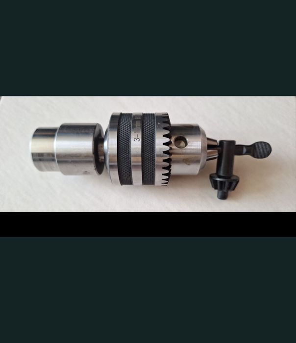 Патронник за бормашина с ключ