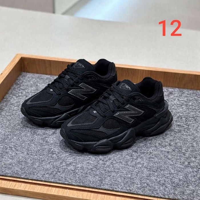 Adidași copii diferite culori