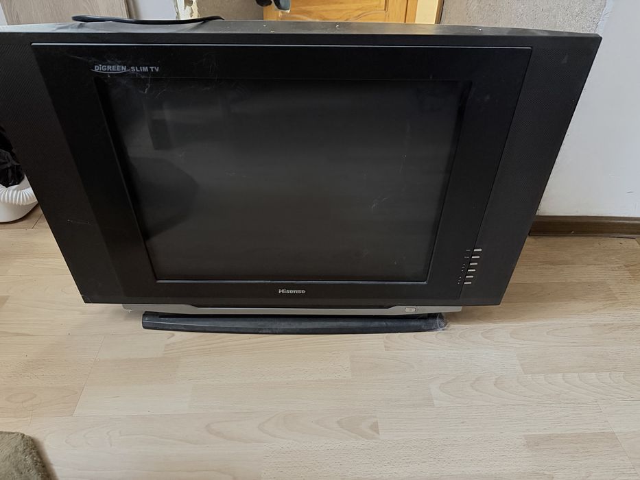 телевизор Hisense