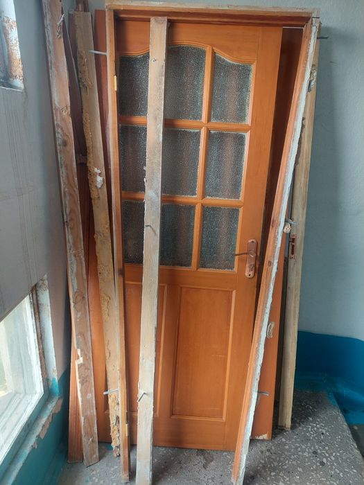 Есіктер Двери тегін