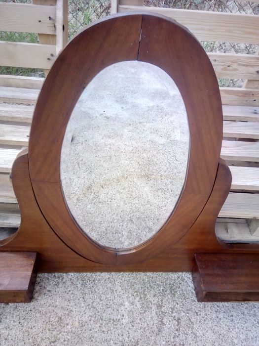 Старо дървено огледало за скрин