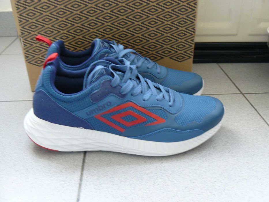 Pantofi Barbati Casual UMBRO BURSTOCK Noi,Originali, Albastru, Nr.44,5