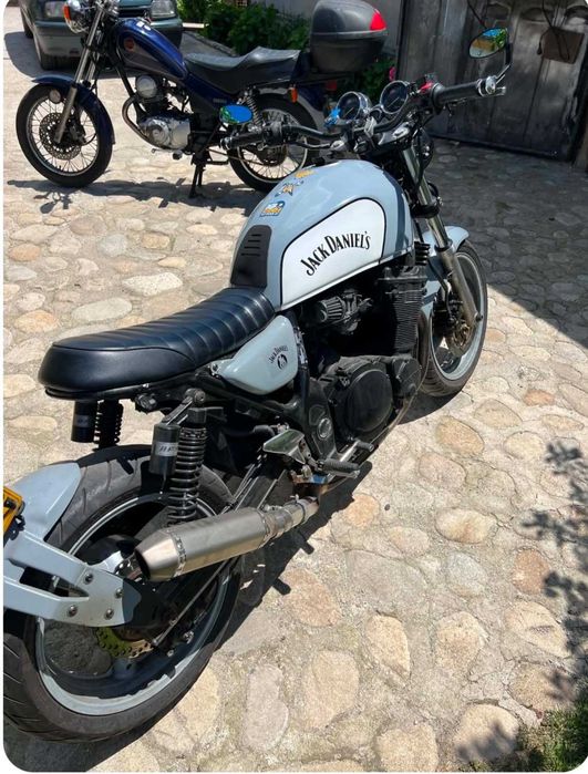 Продават ме! 1998 Suzuki GSX 750