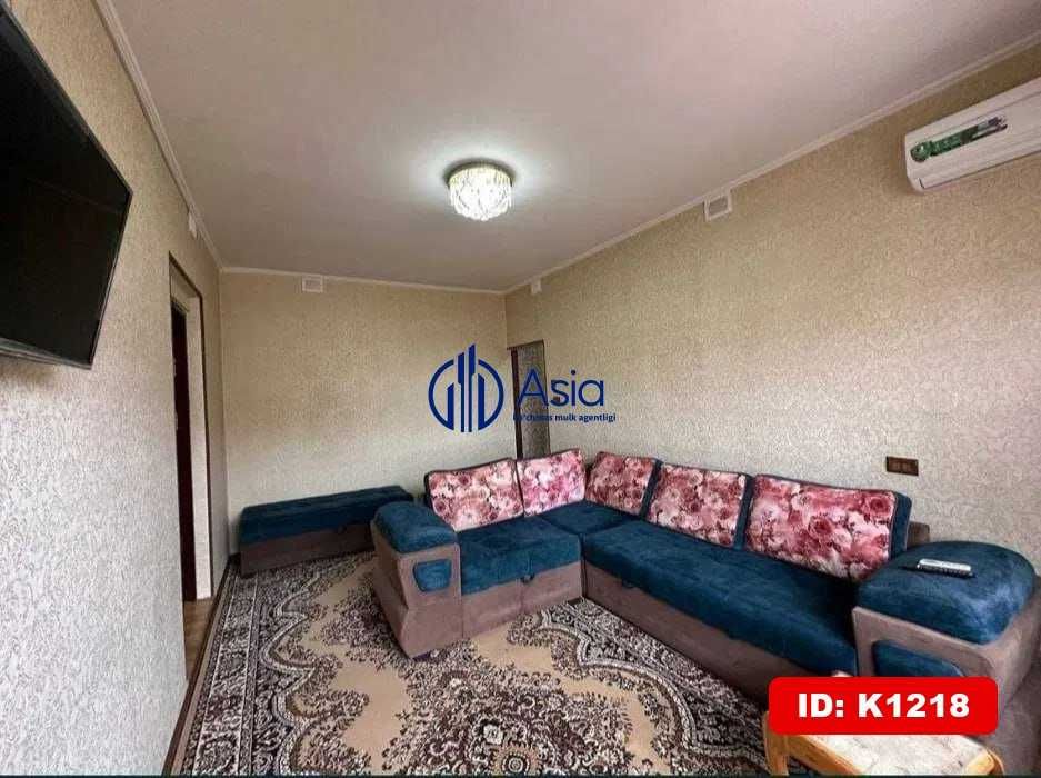 K1218 Arzon narxda Dinamo bozorcha  2xonalik kvartira sotiladi