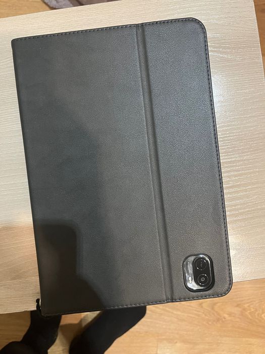 Продам планшет хорошем состояние