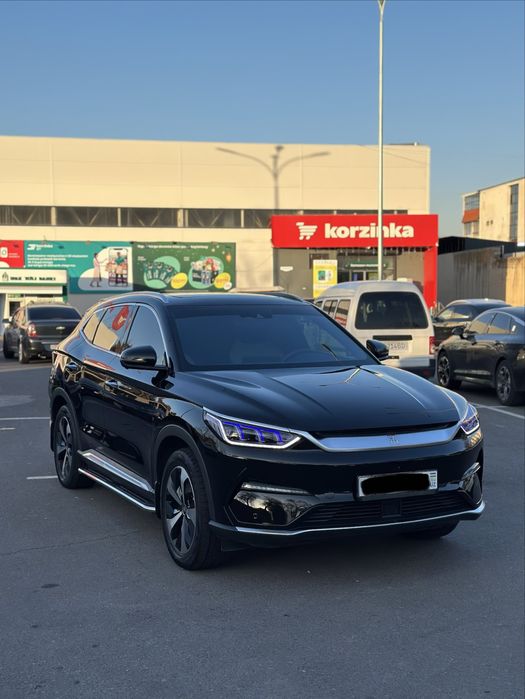 BYD Song Plus Flagship 2022 Elektromobil srochna sotiladi