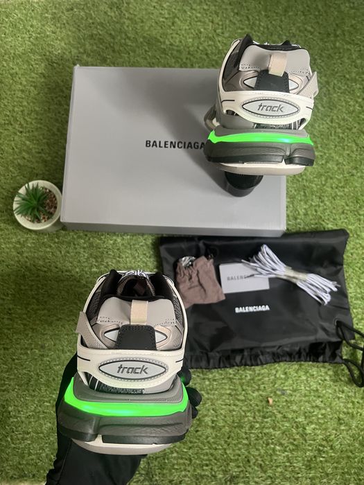 Balenciaga Track gri led - 42/43