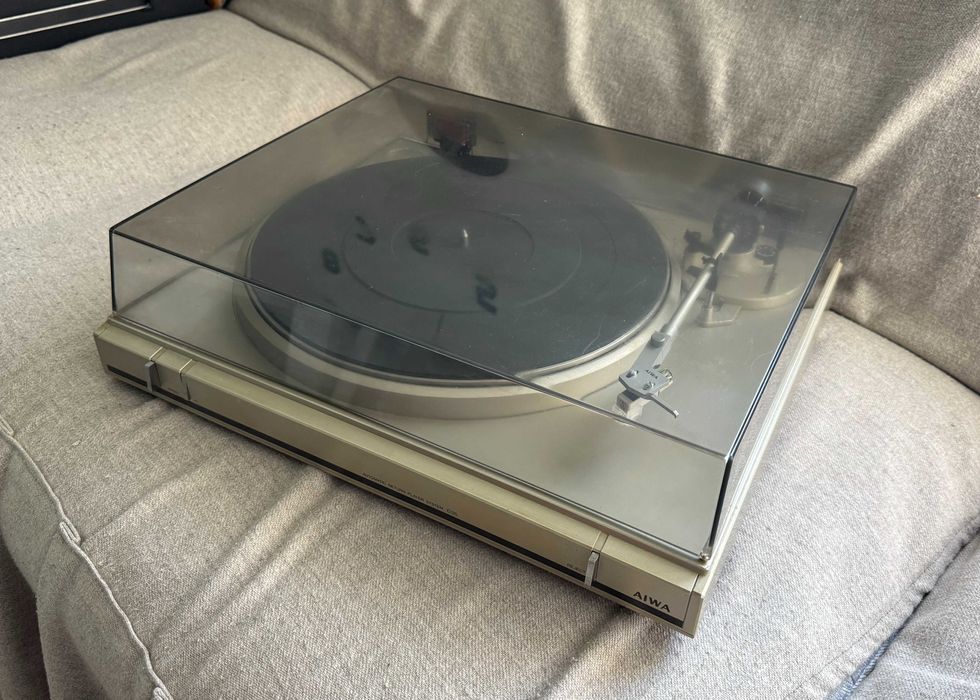 Pickup AIWA AP D35E automatic cu doza Audio Technica si curea noua