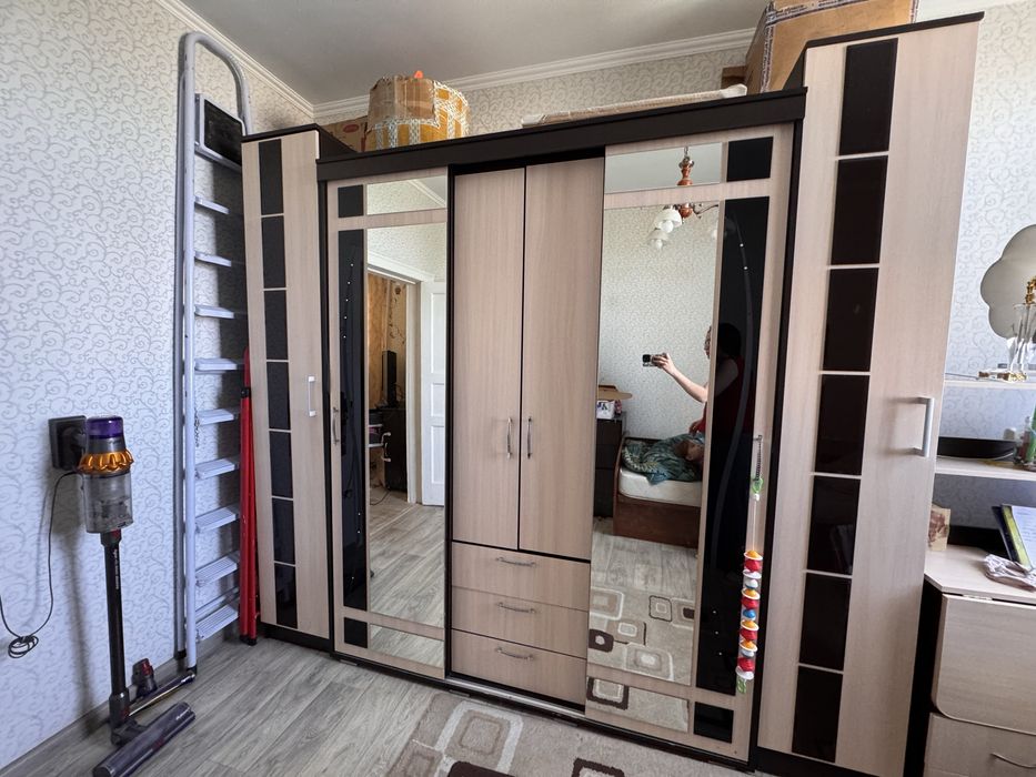 Продам шкаф в отличном состоянии