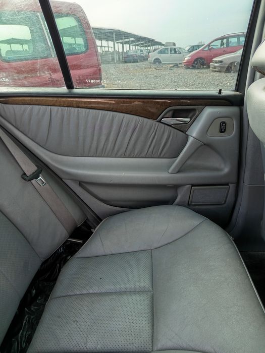 Мерцедес Е 250 турбо дизел