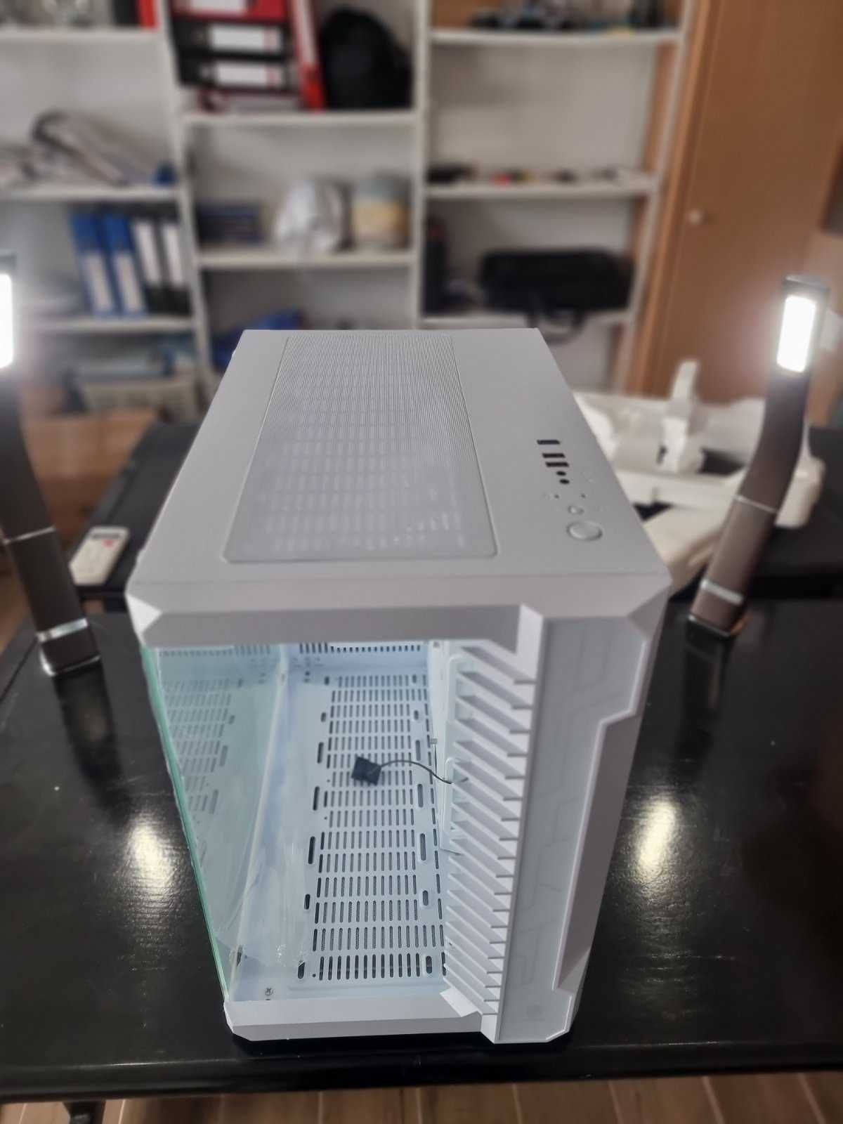 Full tower Компютърна кутия гр. София Студентски град • OLX.bg