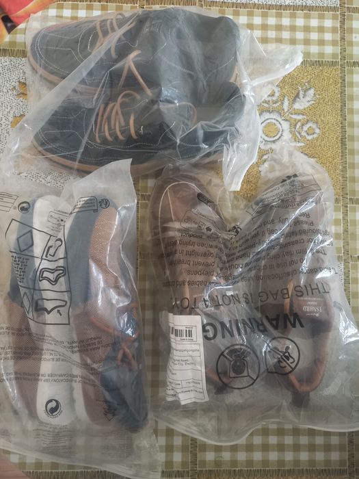 Мъжки и женски обувки - Туристически  , Всекидневни , Гуменка