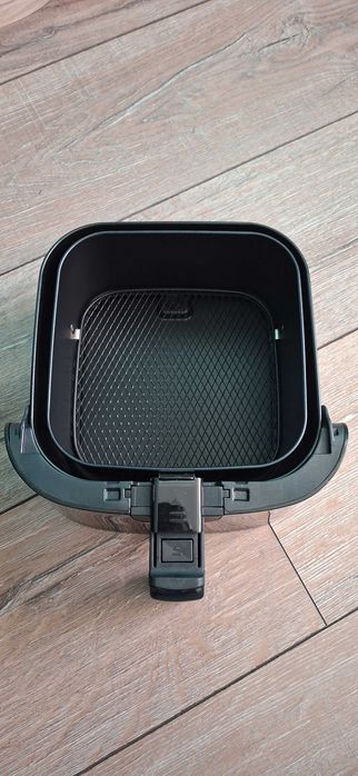 ЧИСТО НОВ Air Fryer SilverCrest 2.4L – С ГАРАНЦИЯ ДО 15.07.2026