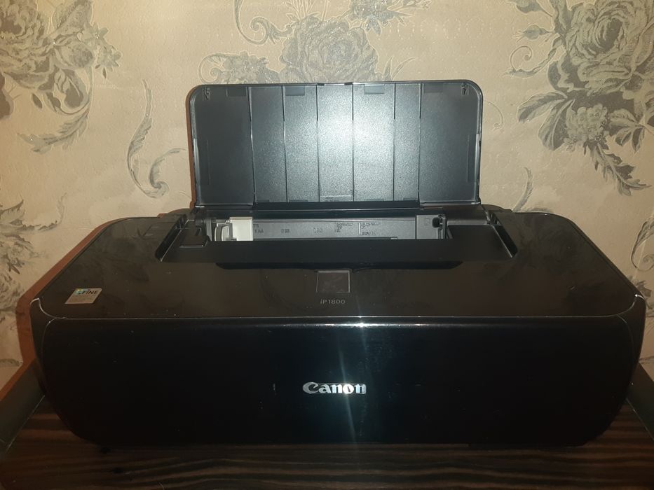 Продам принтер Canon ip1800