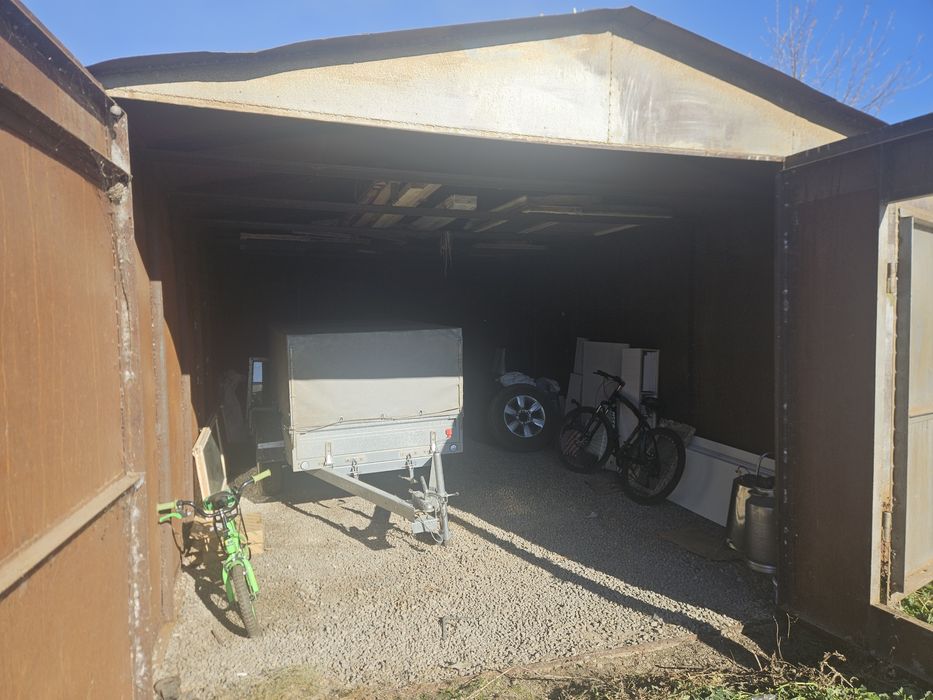 Металический гараж