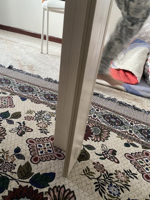 Срочно продам стол