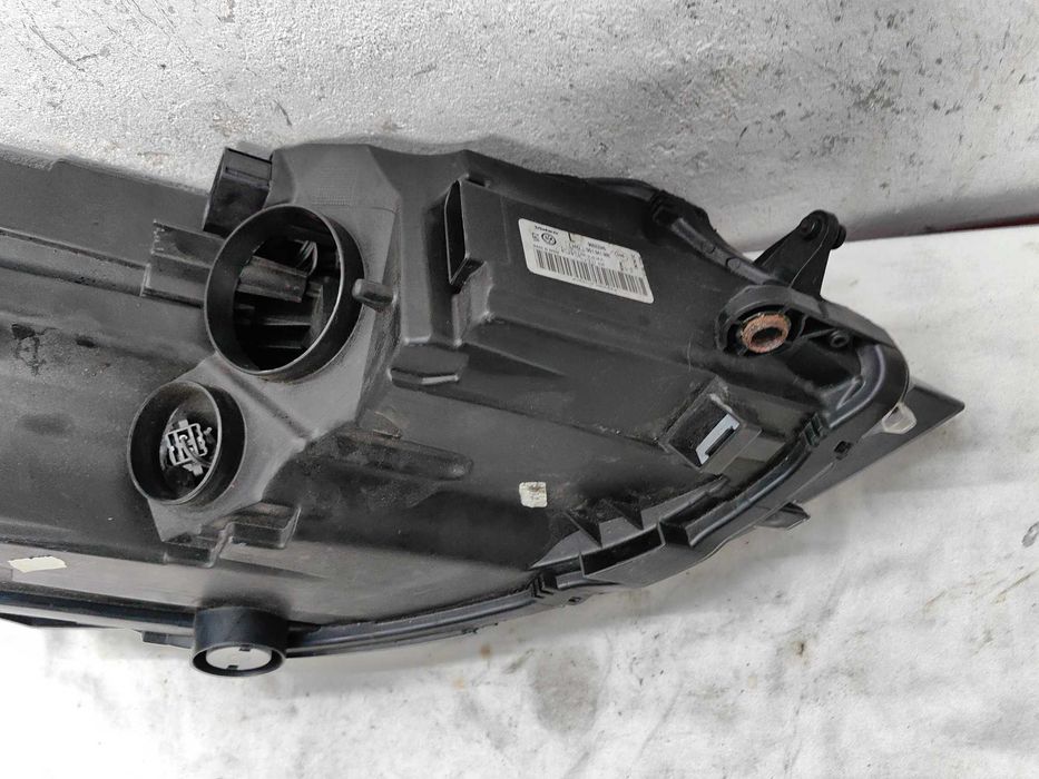 Оригинален фар Vw Golf 7