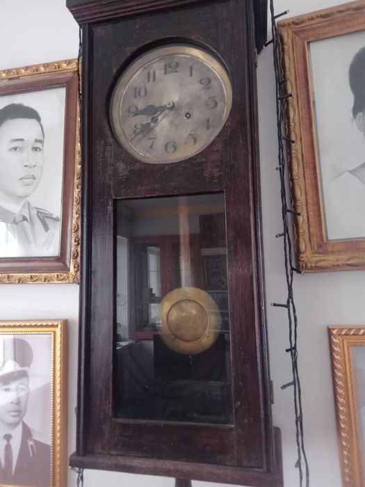 Часы антикварные настенные