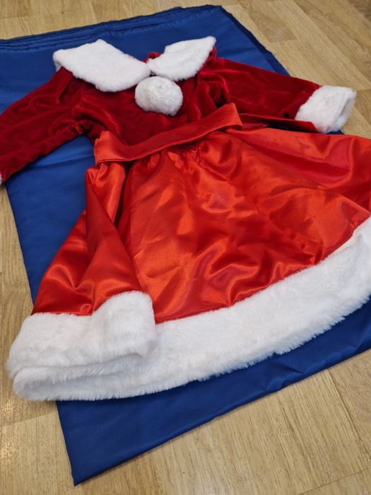 Rochiță Craciunita