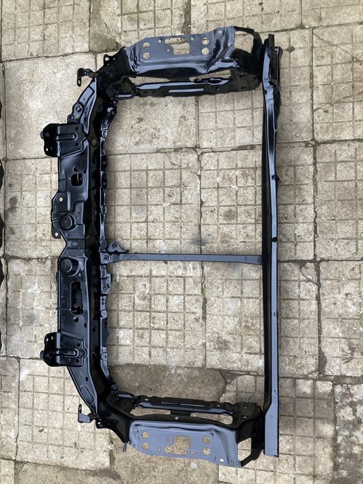 Очиларка/маска за тойота урбан крузер/Toyota urban cruiser 2010г