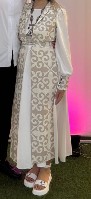 Продам Двойка платье