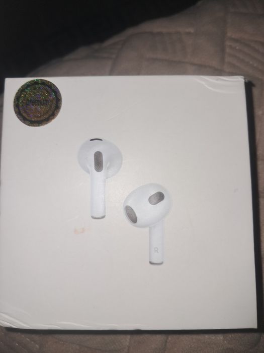 Продам наушники в отличном состоянии  .