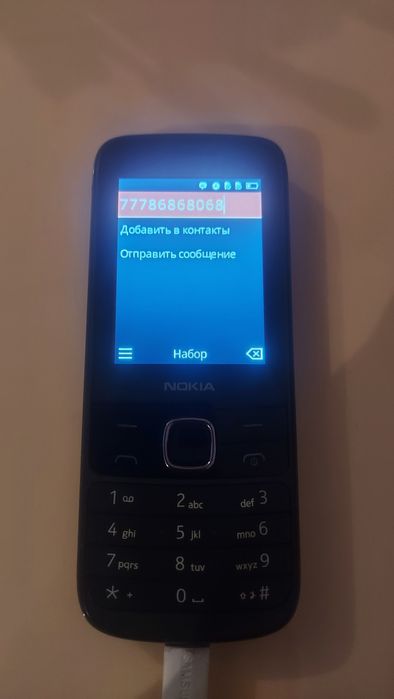 Кнопочный телефон