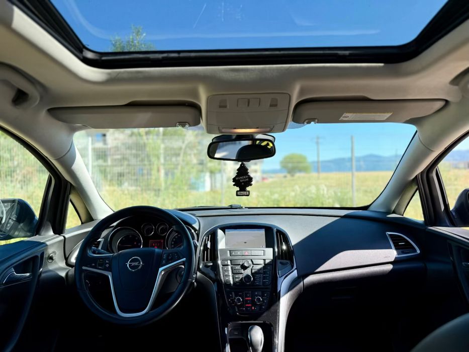 Opel Astra J Sports Tourer  Facelift , 2015, 2.0 CDTI 170cp , Euro 5, automat , LED, Navi mare 3D! Mokka Brown