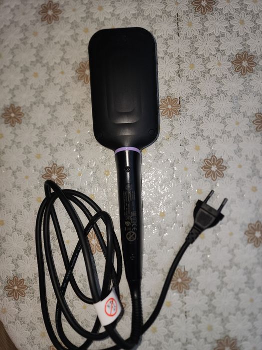 Електрическа четка-преса