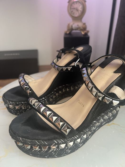 Сандали с платформа Louboutin
