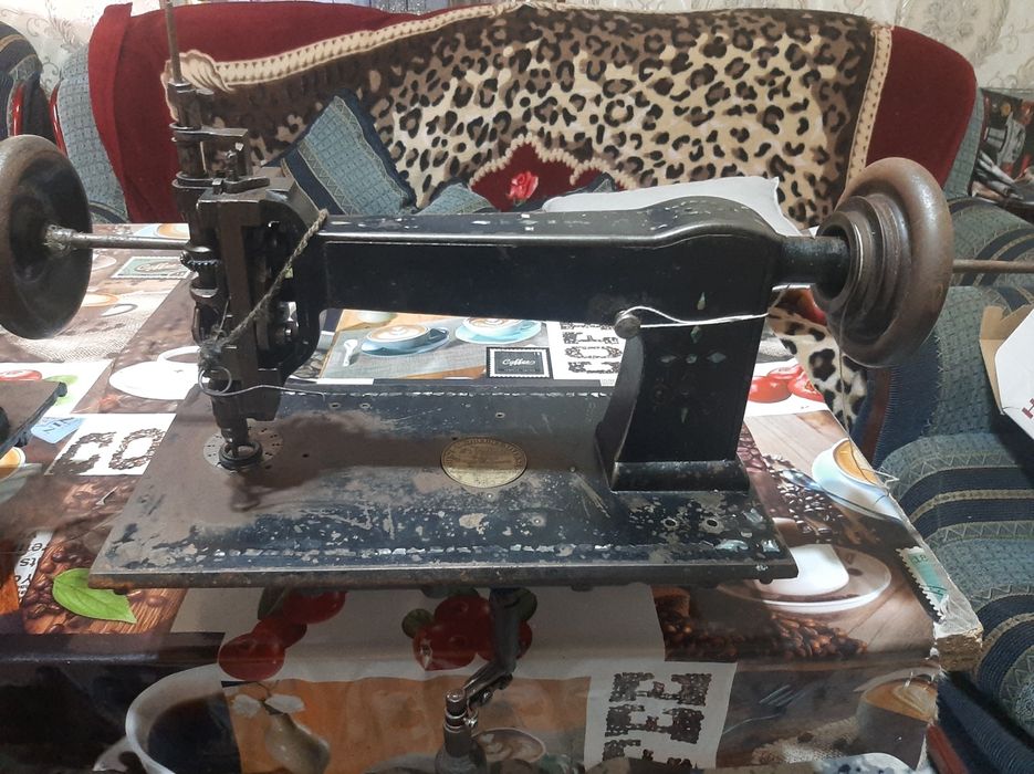 Машинка падузлик  французкая  оригинал антиквар