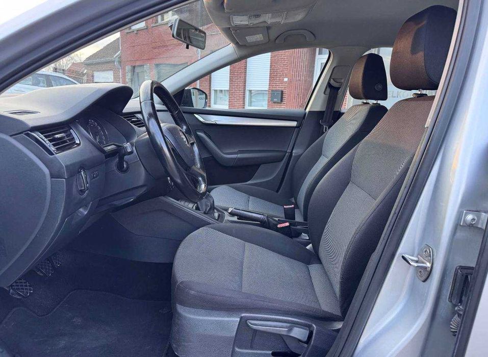 Skoda Octavia 2.0 tdi 1.6 tdi  НА ЧАСТИ