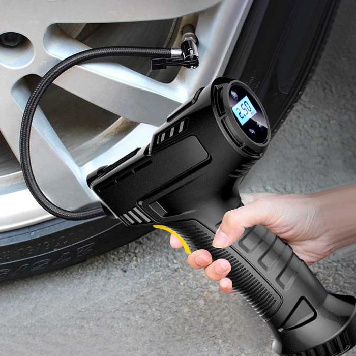 Акумулаторна помпа за гуми STELS RS-90 – 120W, LCD, 2000 mAh