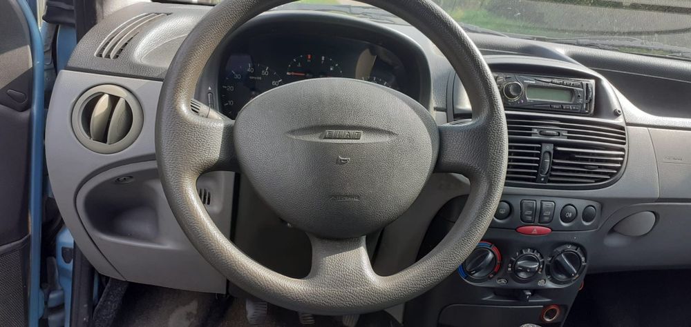 FIAT Punto 2002 — imagine 3