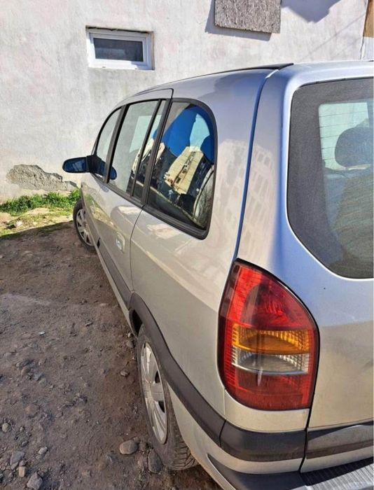 Opel zafira 2.0 diesel 7 locuri