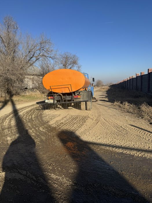 Поливомоечная машина. Водовоз
