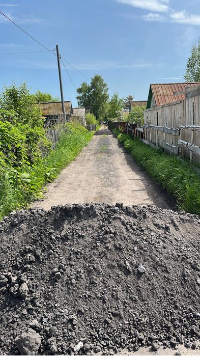 Шлак , бой кирпича, щебень, песок, отсев