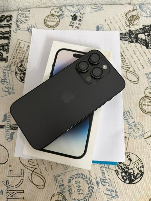 Продам Айфон 14 про