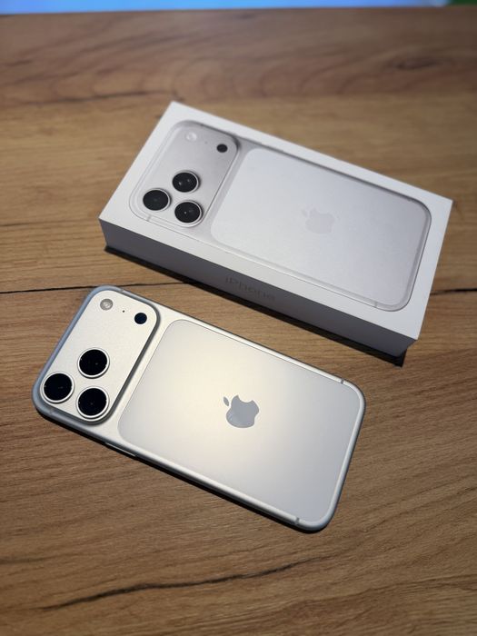 iPhone 17 PRO Max 256GB Silver/Baterie100%/Garantie 12 luni @atsgsm.ro
