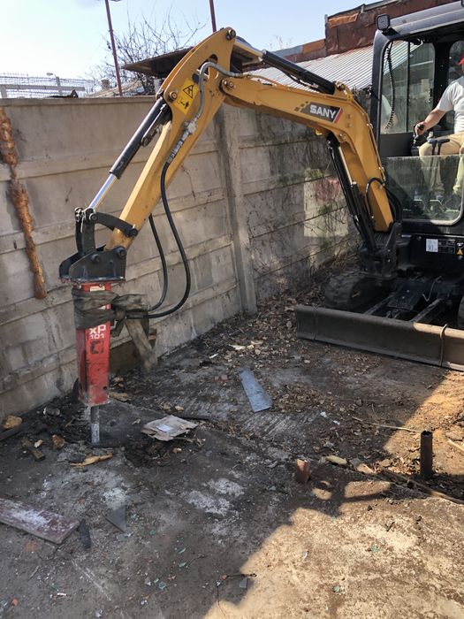 Inchiriez miniexcavator/buldoexcavator/bobcat
