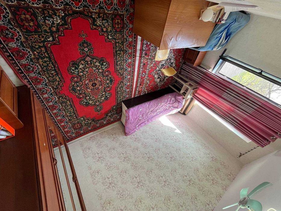 Участка сотилади Уратепа махаллада, бетонкадан 1300 метр ичкарида