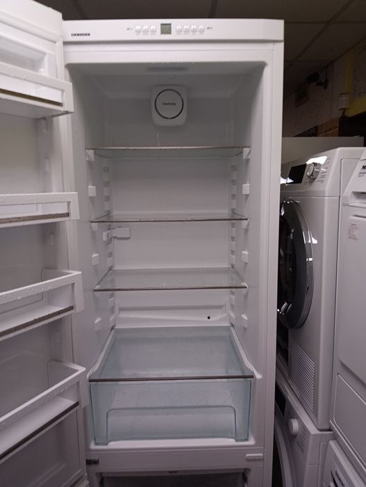 Комбиниран хладилник с фризер Liebherr A+++ 2 години Гаранция!