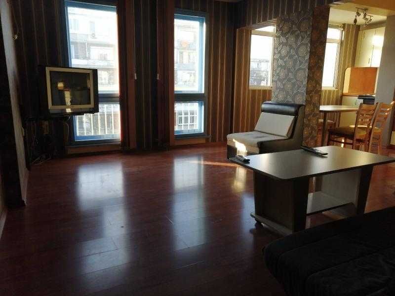 Дава се под наем Двустаен апартамент в Бургас, Зорница - 67 кв.м за 331.5 € - Снимка #1