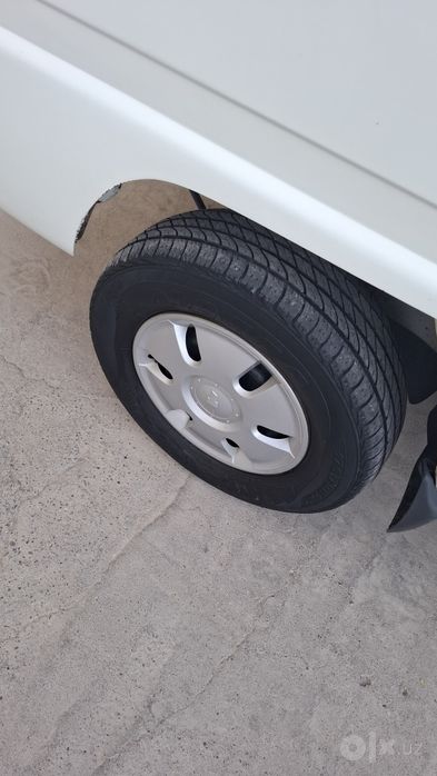 Labo furgon sotiladi Srochna