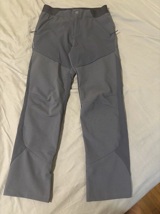 Продавам детски Quechua панталон за планински туризъм 93 cm дълъг