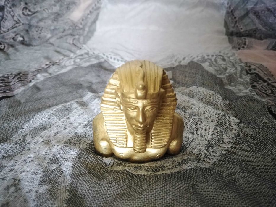 Египетски и будистки сувенири