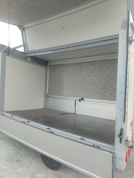 Kia Bongo 1.2 tonna sotiladi