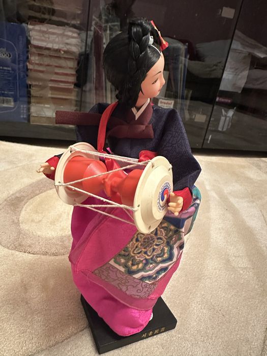 Коллекционная кукла Корейская девушка