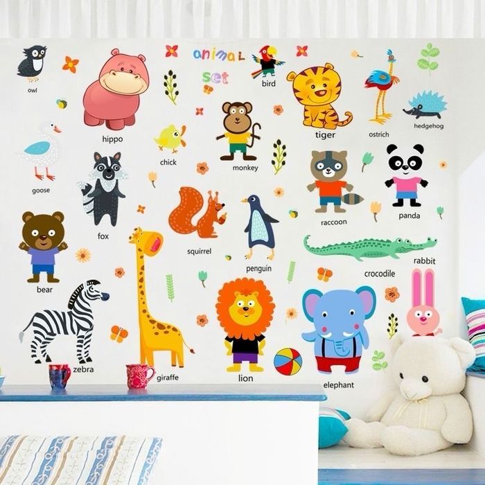 Обои, наклейки на детскую